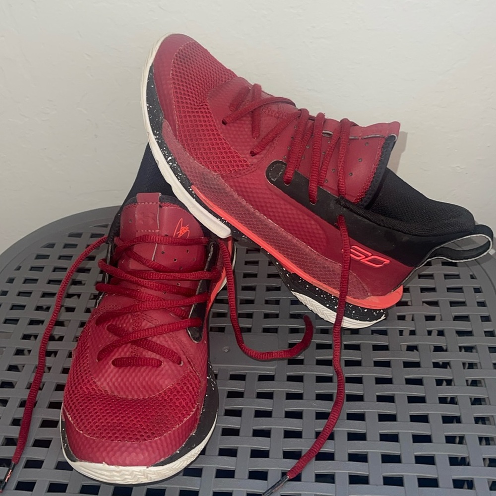 Under Armour Curry 7 red cordova